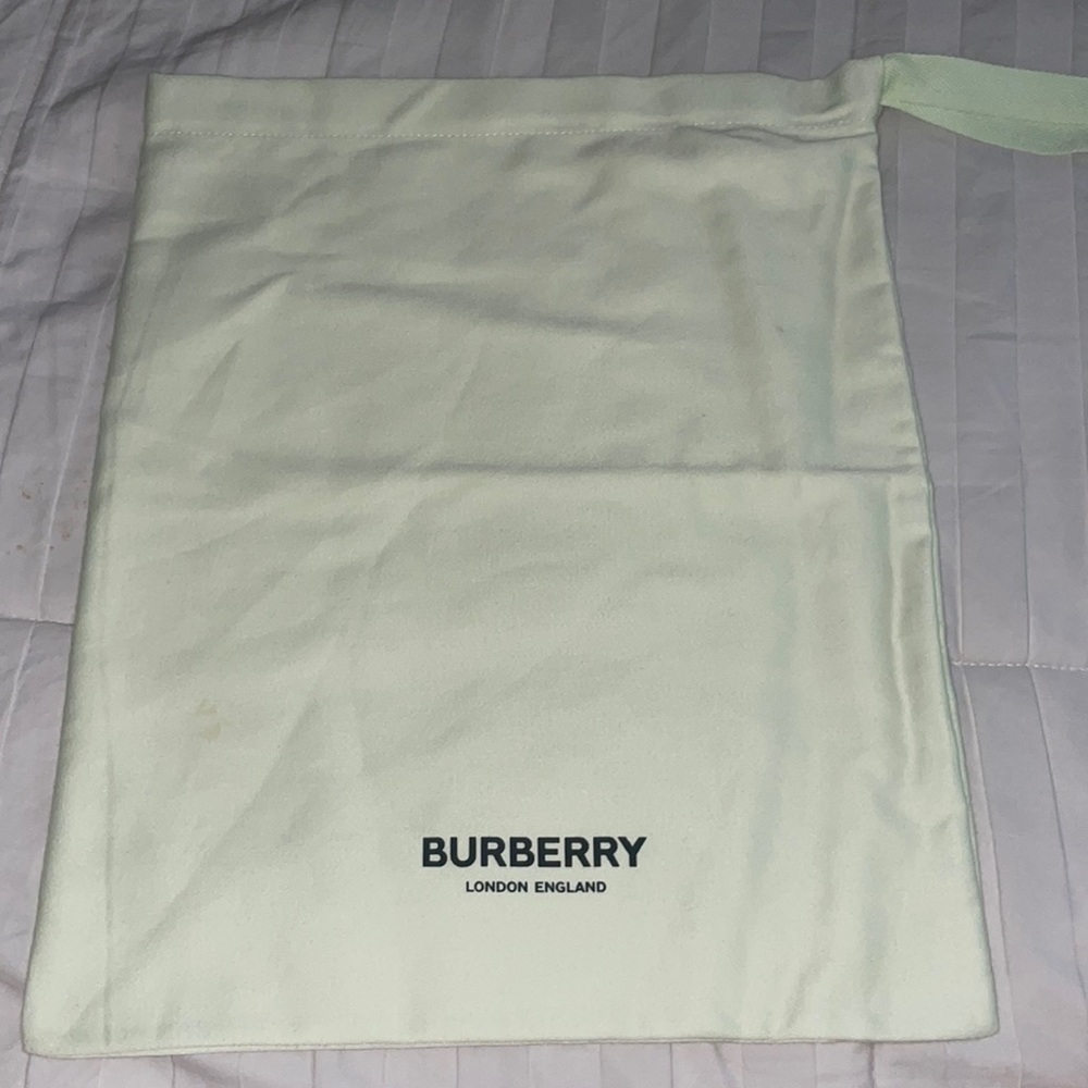 Burberry dust bag